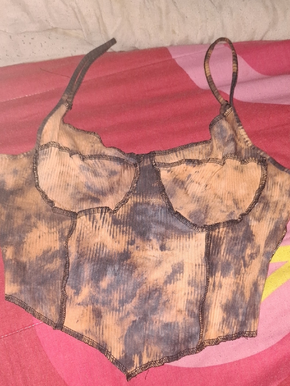 SHEIN Orange & Black Tie-Dye Ribbed Crop Cami with Cups